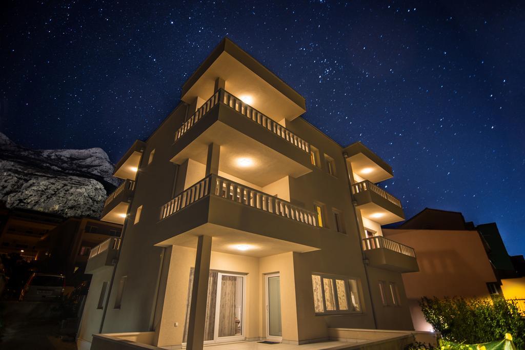 Villa Lelas Makarska Exterior photo
