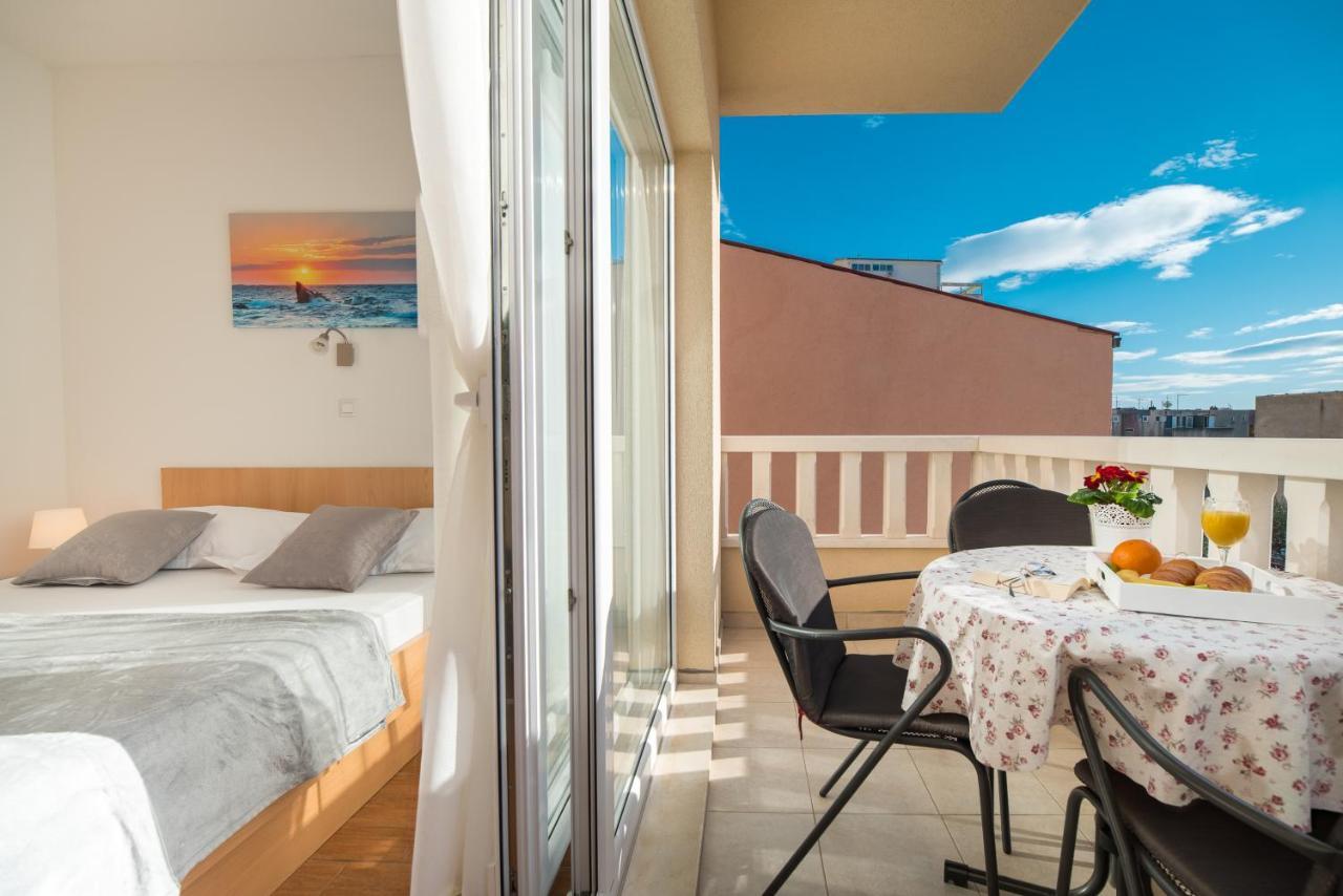 Villa Lelas Makarska Exterior photo
